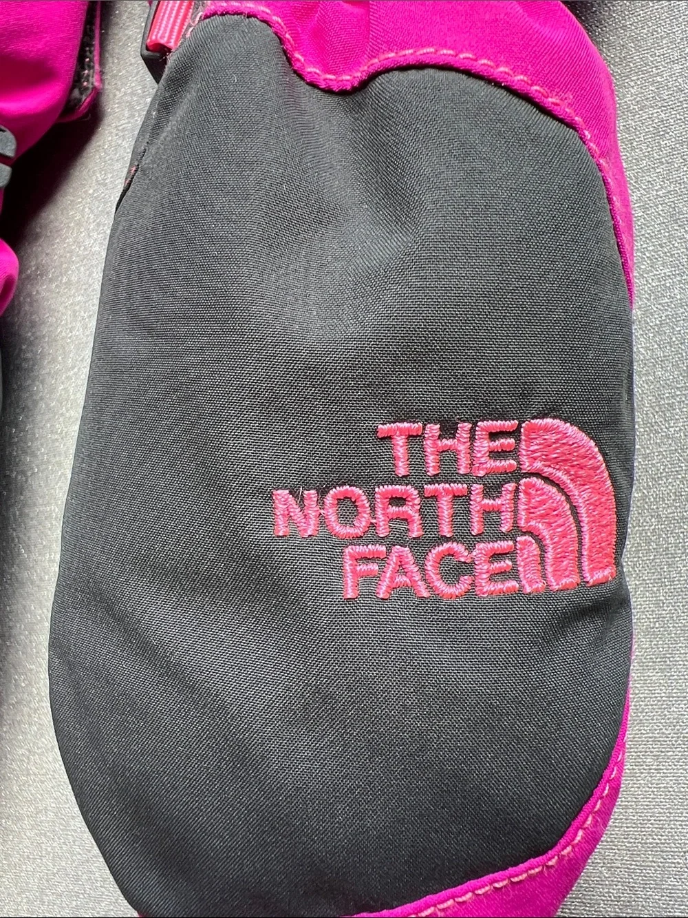 The North Face | Toddlers Pink & Black HYVent Mittens Snow Ski Winter Size 2T